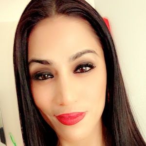 Meet your Posher, Valerie